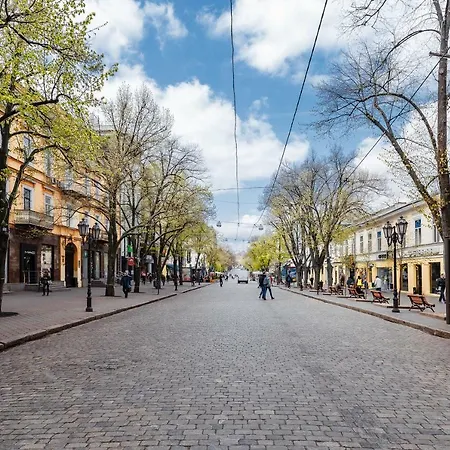 Двухуровневая Квартира Студия *